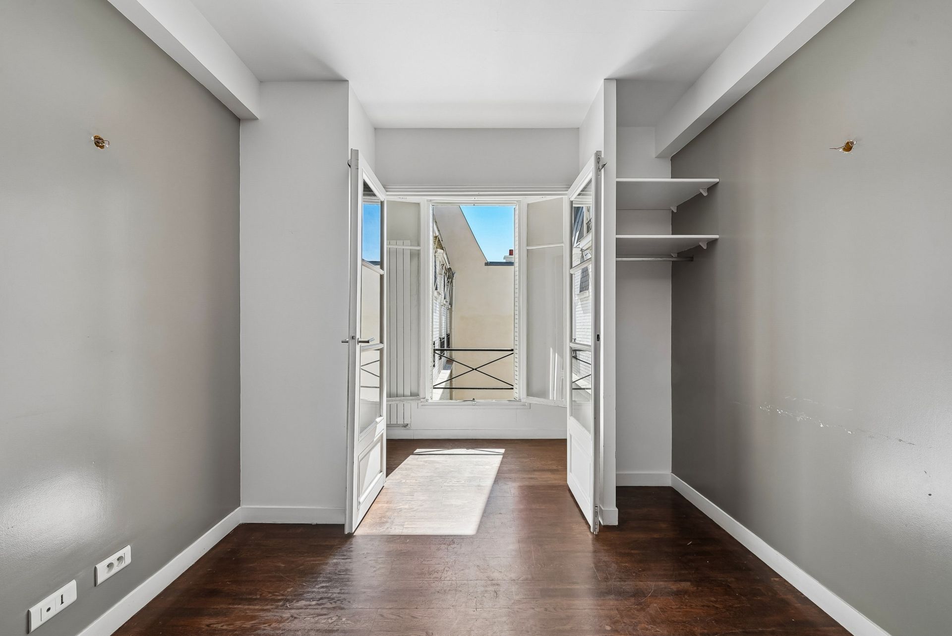 luxury apartment 3 Rooms for sale on PARIS (75008)