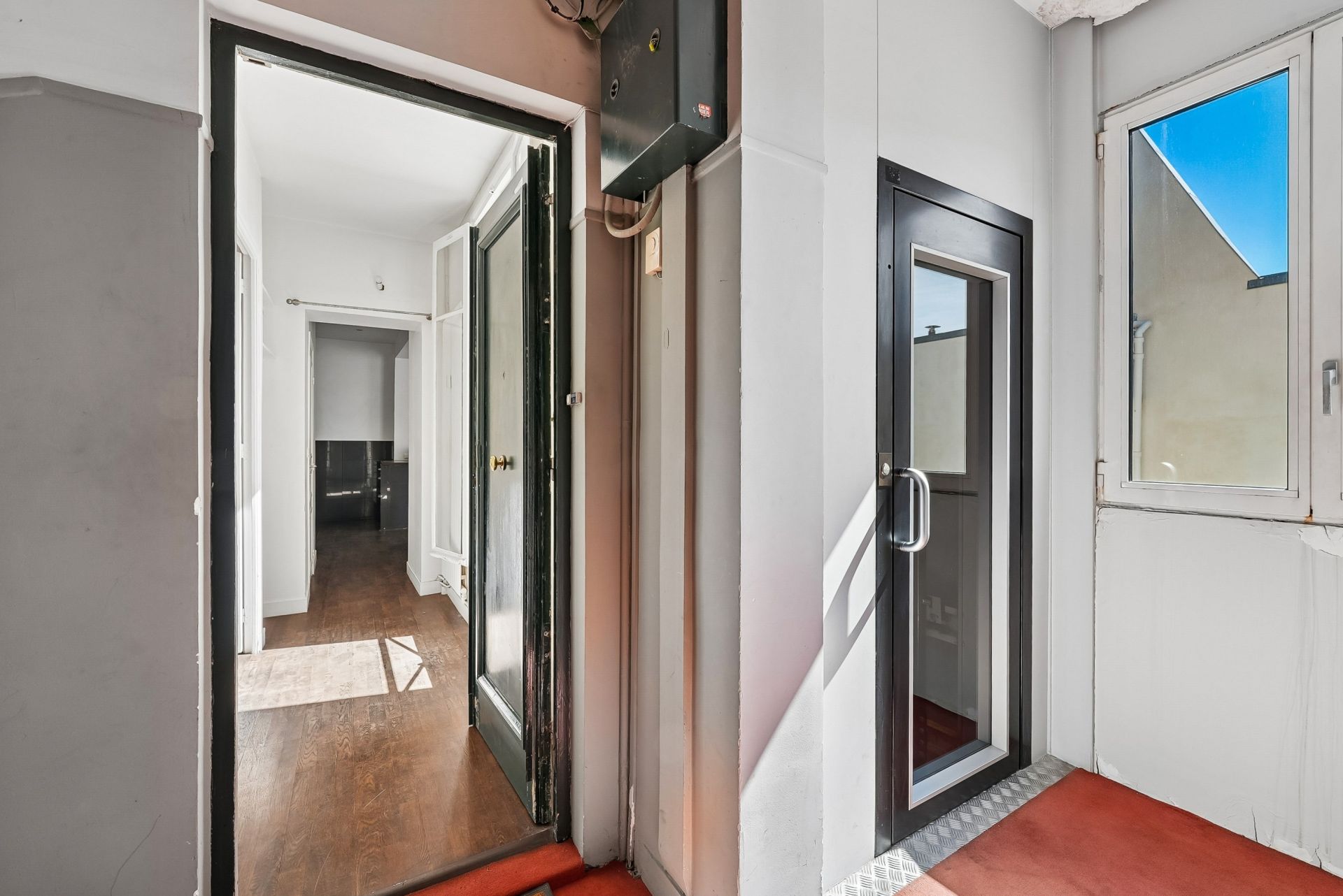 luxury apartment 3 Rooms for sale on PARIS (75008)