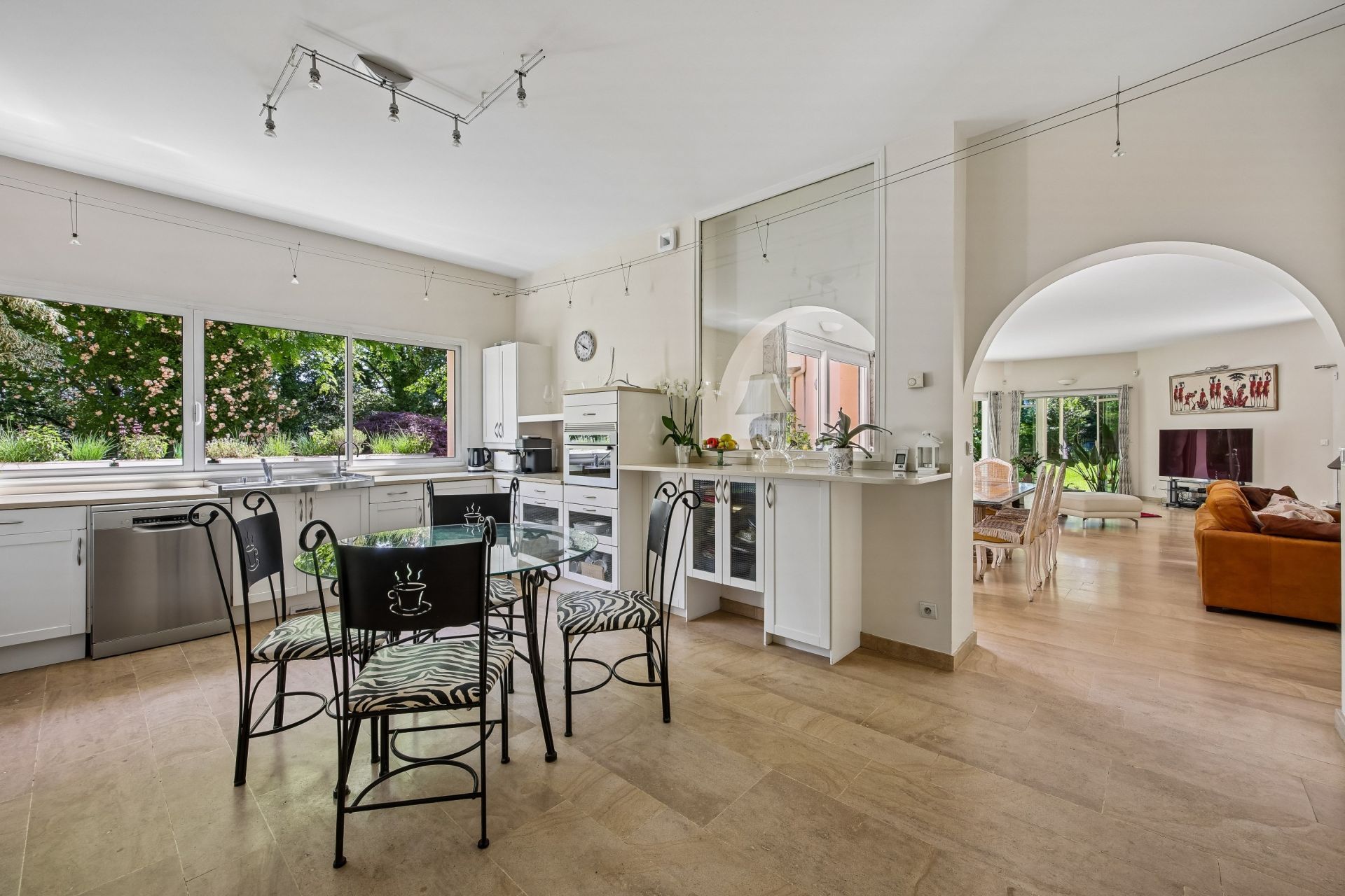 maison de luxe 20 Pièces en vente sur GIF SUR YVETTE (91190)