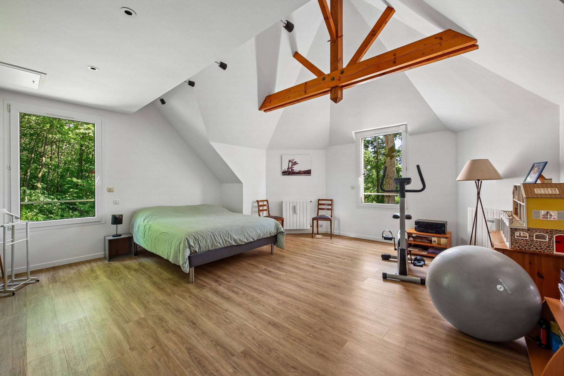 maison de luxe 20 Pièces en vente sur GIF SUR YVETTE (91190)