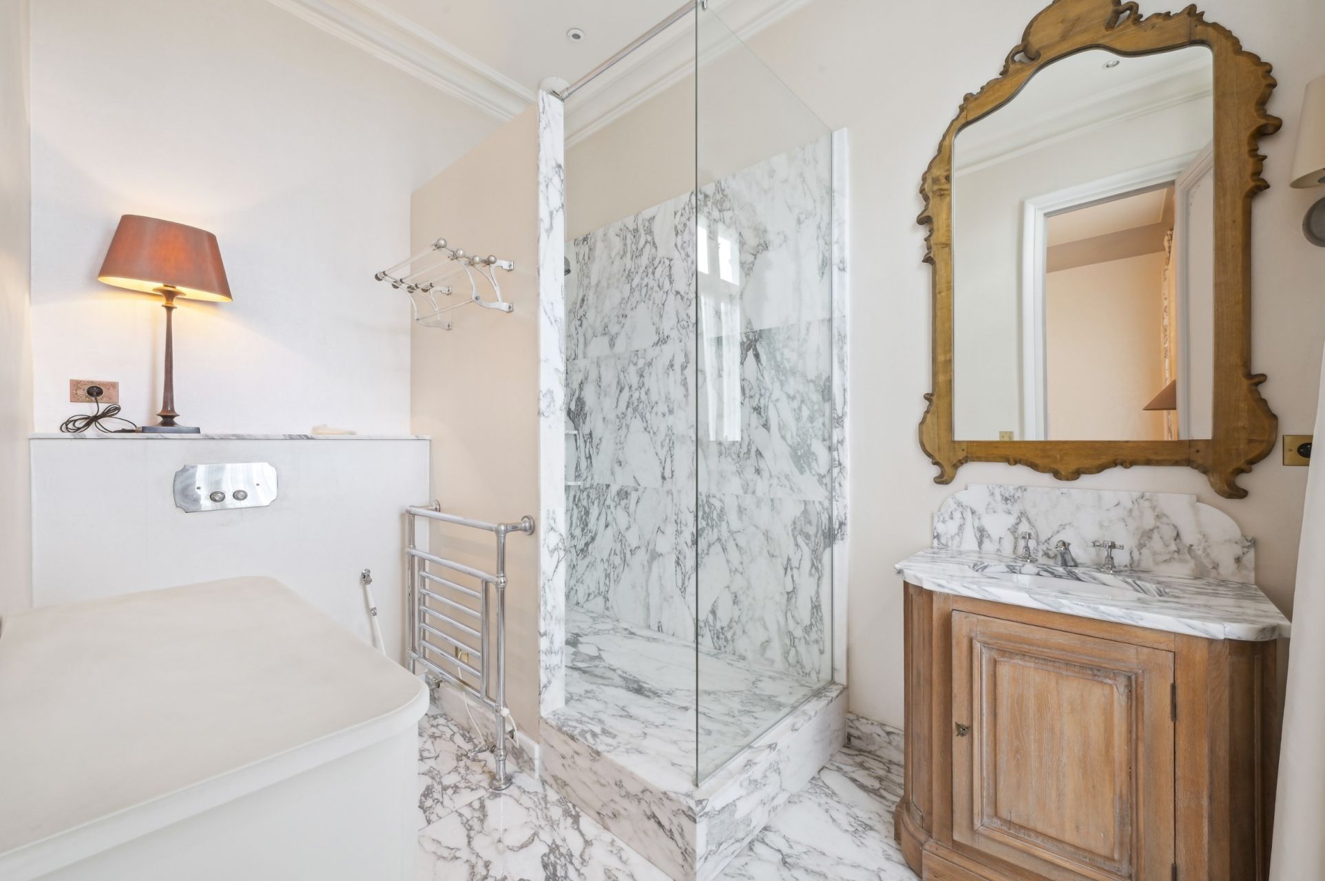 appartement de luxe 7 Pièces en location sur PARIS (75007)