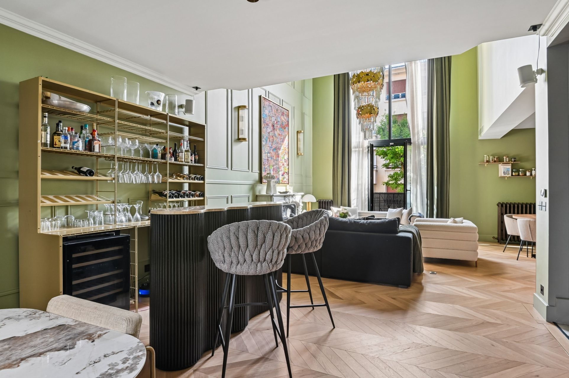 mansion (hôtel particulier) 9 Rooms for sale on NEUILLY SUR SEINE (92200)