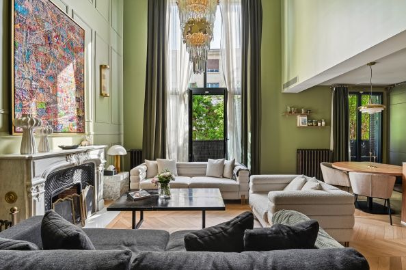 Sale Mansion (hôtel particulier) Neuilly-sur-Seine 9&nbsp;Rooms 400&nbsp;m²