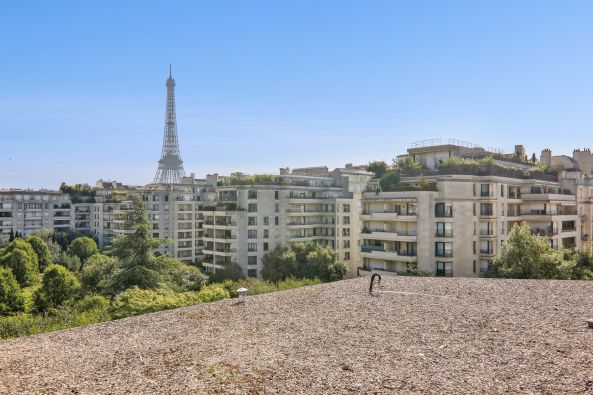 Sale Mansion (hôtel particulier) Paris 16 15&nbsp;Rooms 530.95&nbsp;m²