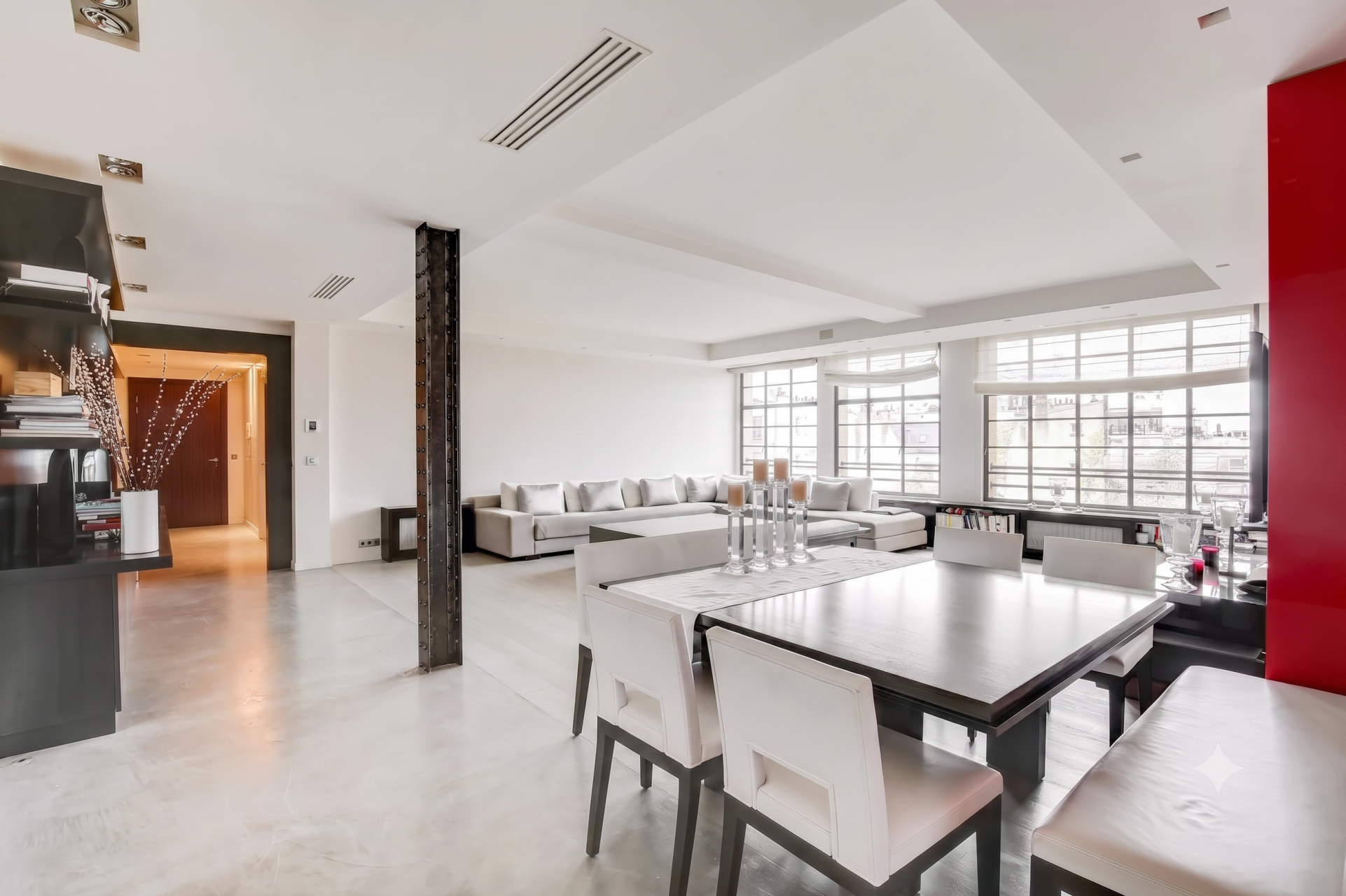 luxury apartment 4 Rooms for sale on PARIS (75008)