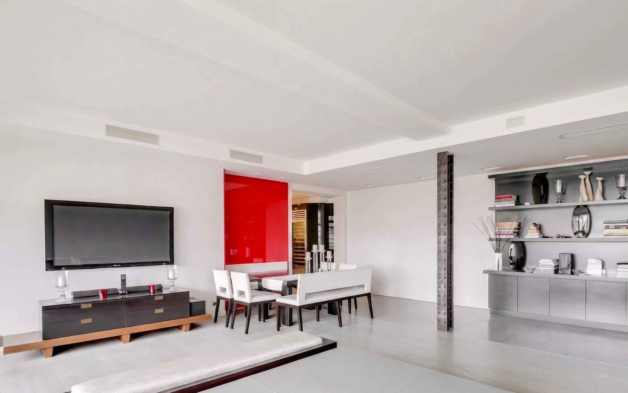 luxury apartment 4 Rooms for sale on PARIS (75008)