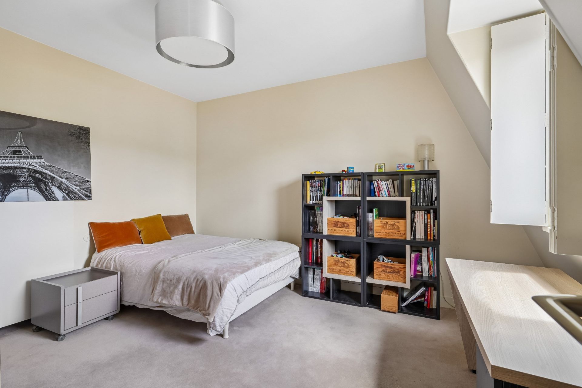luxury apartment 9 Rooms for sale on NEUILLY SUR SEINE (92200)