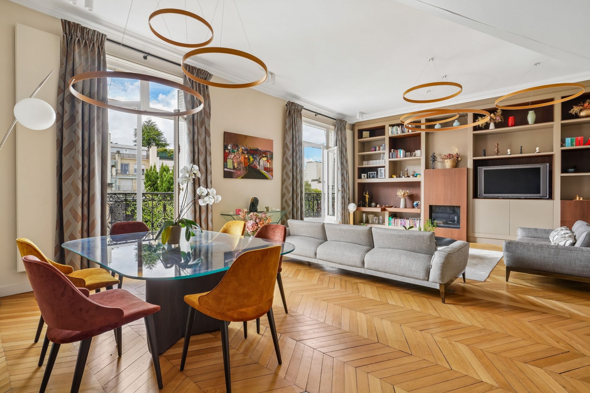 luxury apartment 9 Rooms for sale on NEUILLY SUR SEINE (92200)