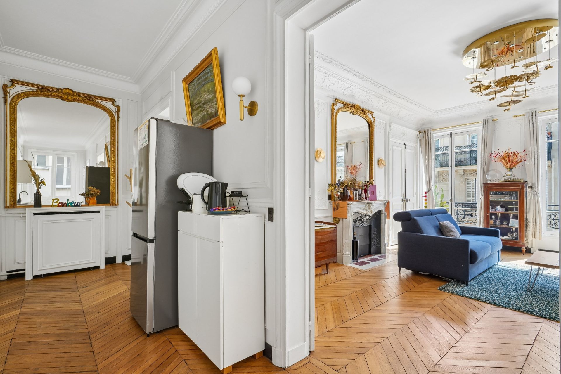 luxury apartment 6 Rooms for sale on PARIS (75017)
