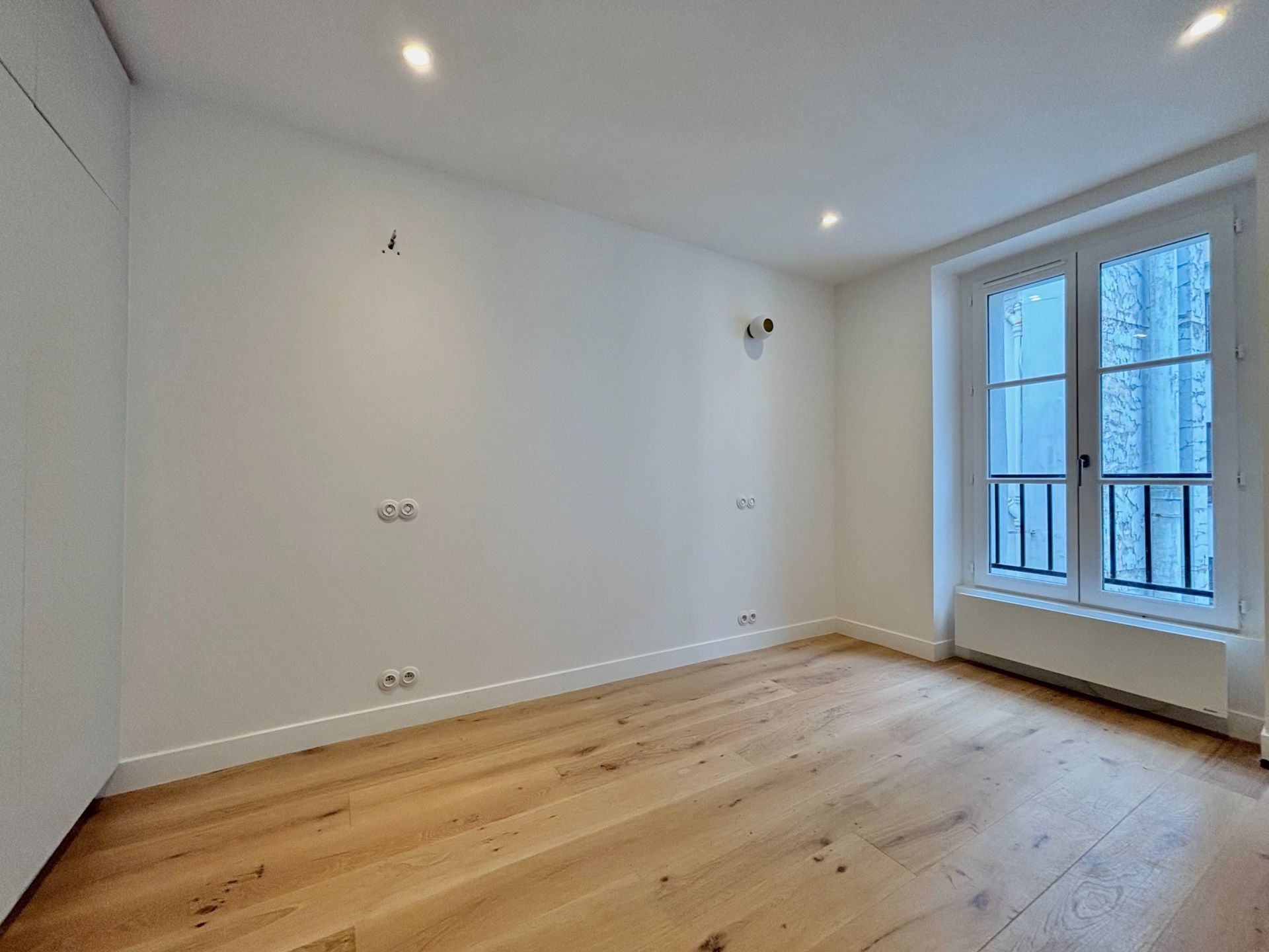 luxury apartment 2 Rooms for sale on PARIS (75003)