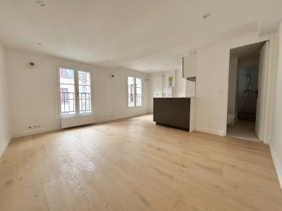 Sale Luxury apartment Paris 3 1&nbsp;room 27&nbsp;m²