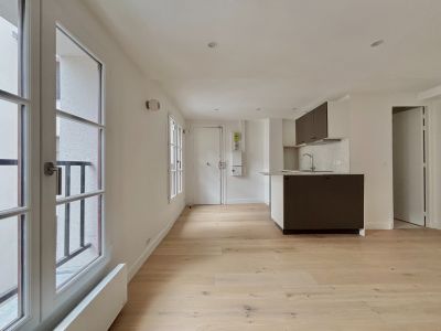 Sale Luxury apartment Paris 3 1&nbsp;room 27&nbsp;m²