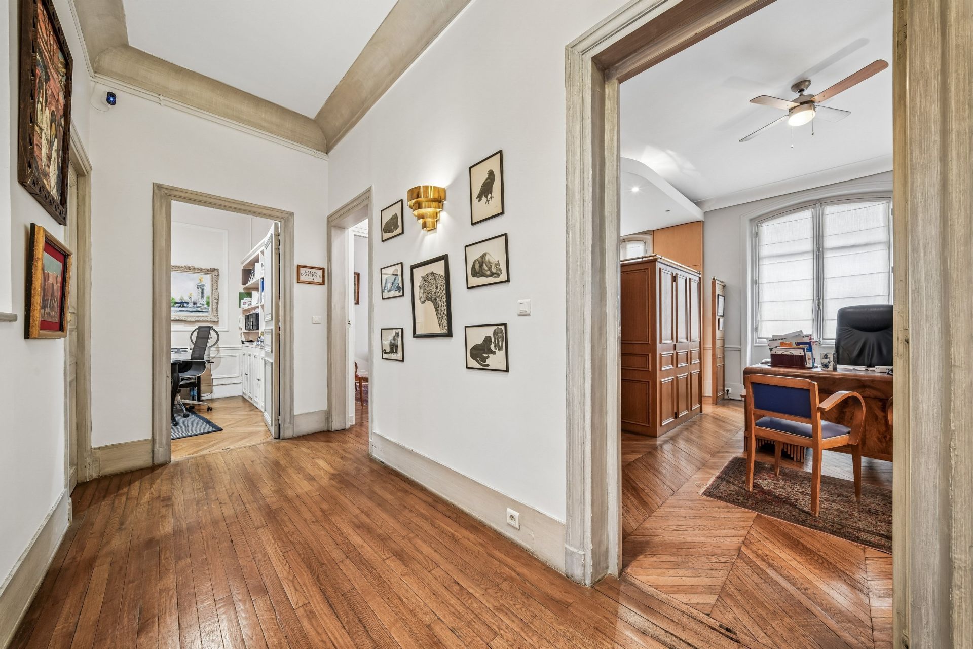 luxury apartment 4 Rooms for sale on PARIS (75007)