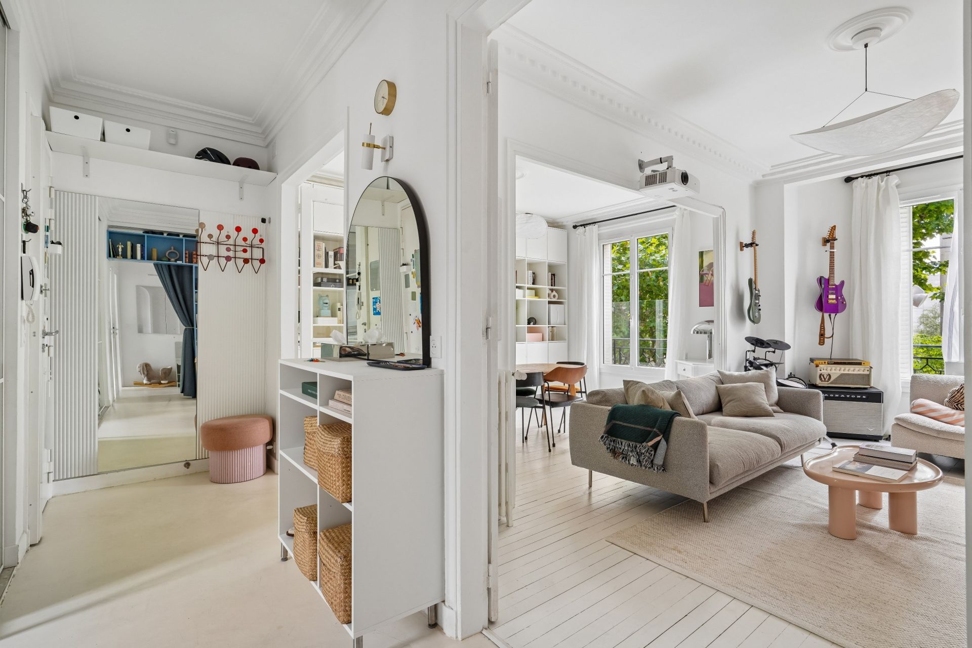 luxury apartment 4 Rooms for sale on NEUILLY SUR SEINE (92200)