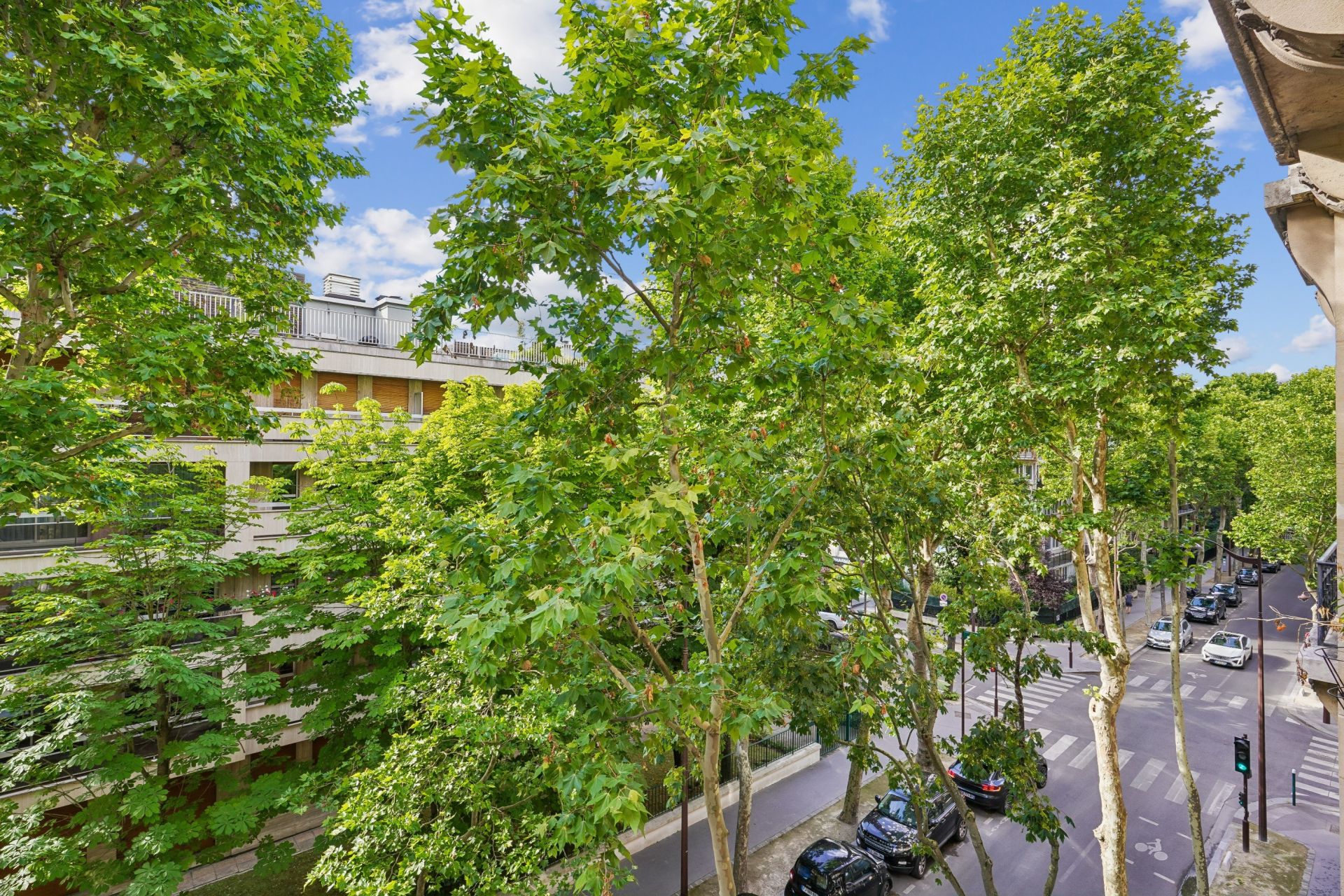 luxury apartment 4 Rooms for sale on NEUILLY SUR SEINE (92200)
