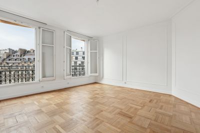 Sale Luxury apartment Paris 8 2&nbsp;Rooms 61&nbsp;m²