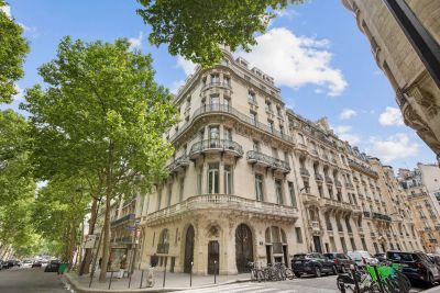 Sale Luxury apartment Paris 8 5&nbsp;Rooms 127.3&nbsp;m²