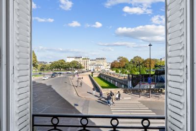 Rental Luxury apartment Paris 7 4&nbsp;Rooms 140&nbsp;m²