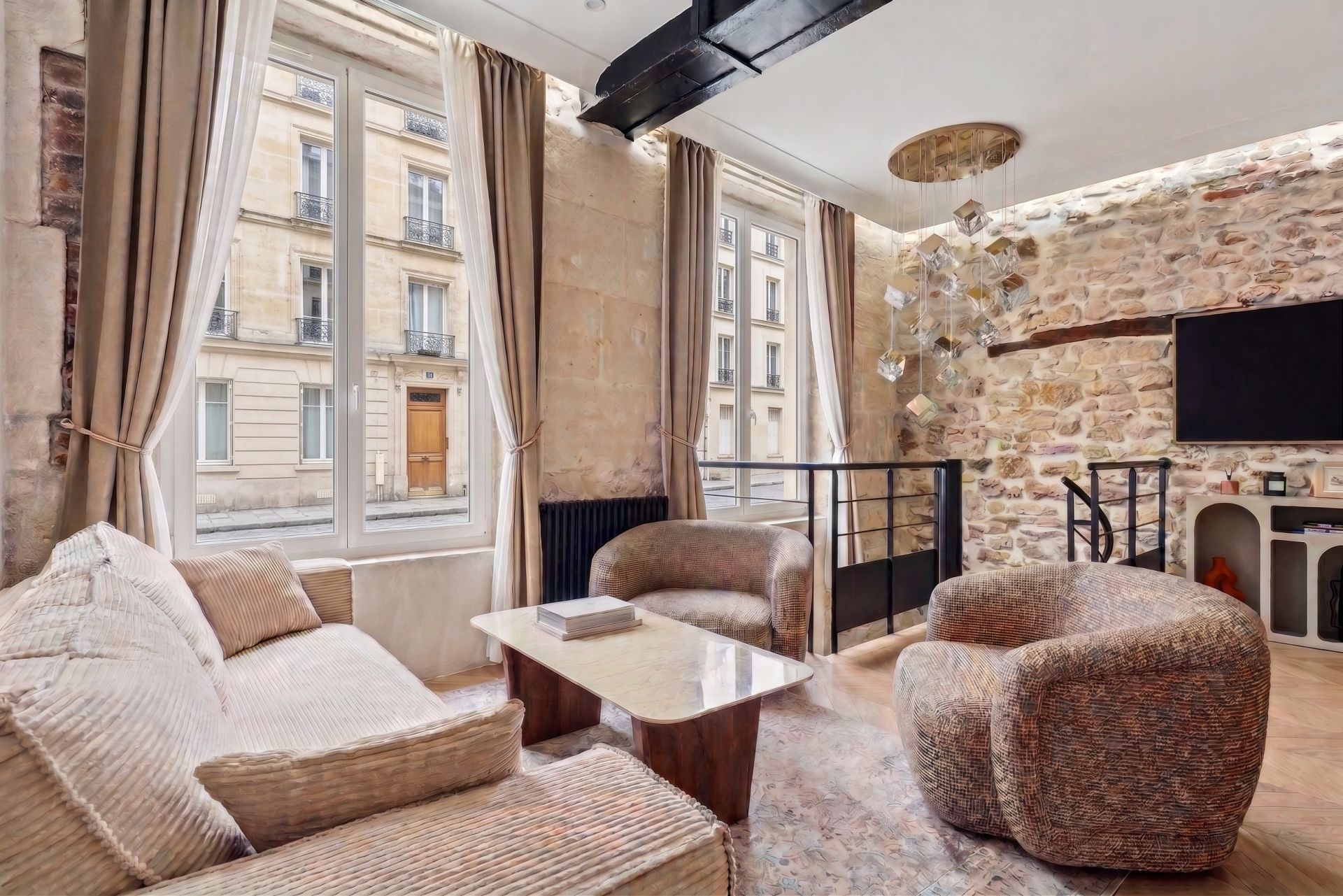 luxury apartment 3 Rooms for sale on PARIS (75011)