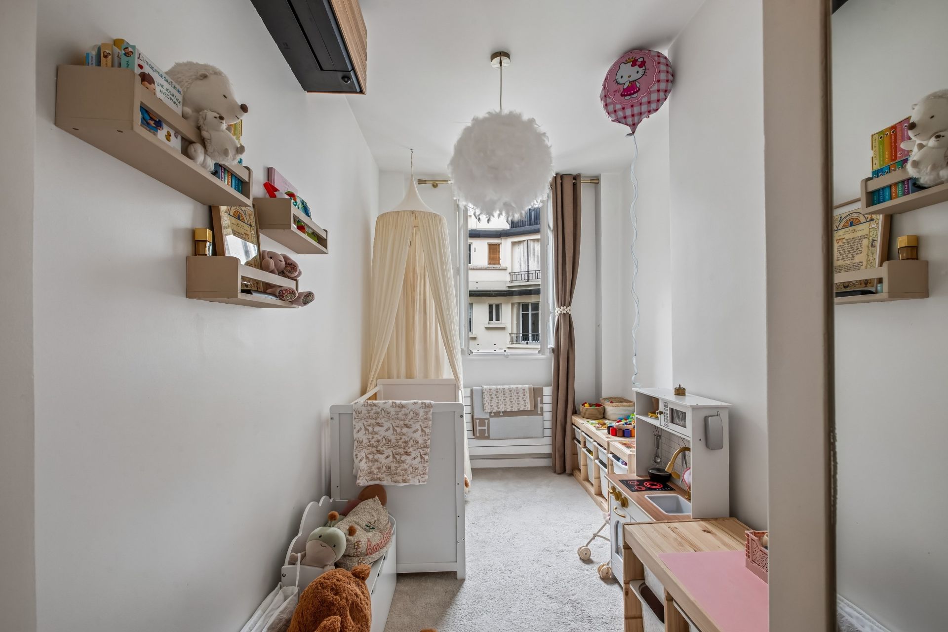 luxury apartment 3 Rooms for sale on PARIS (75016)