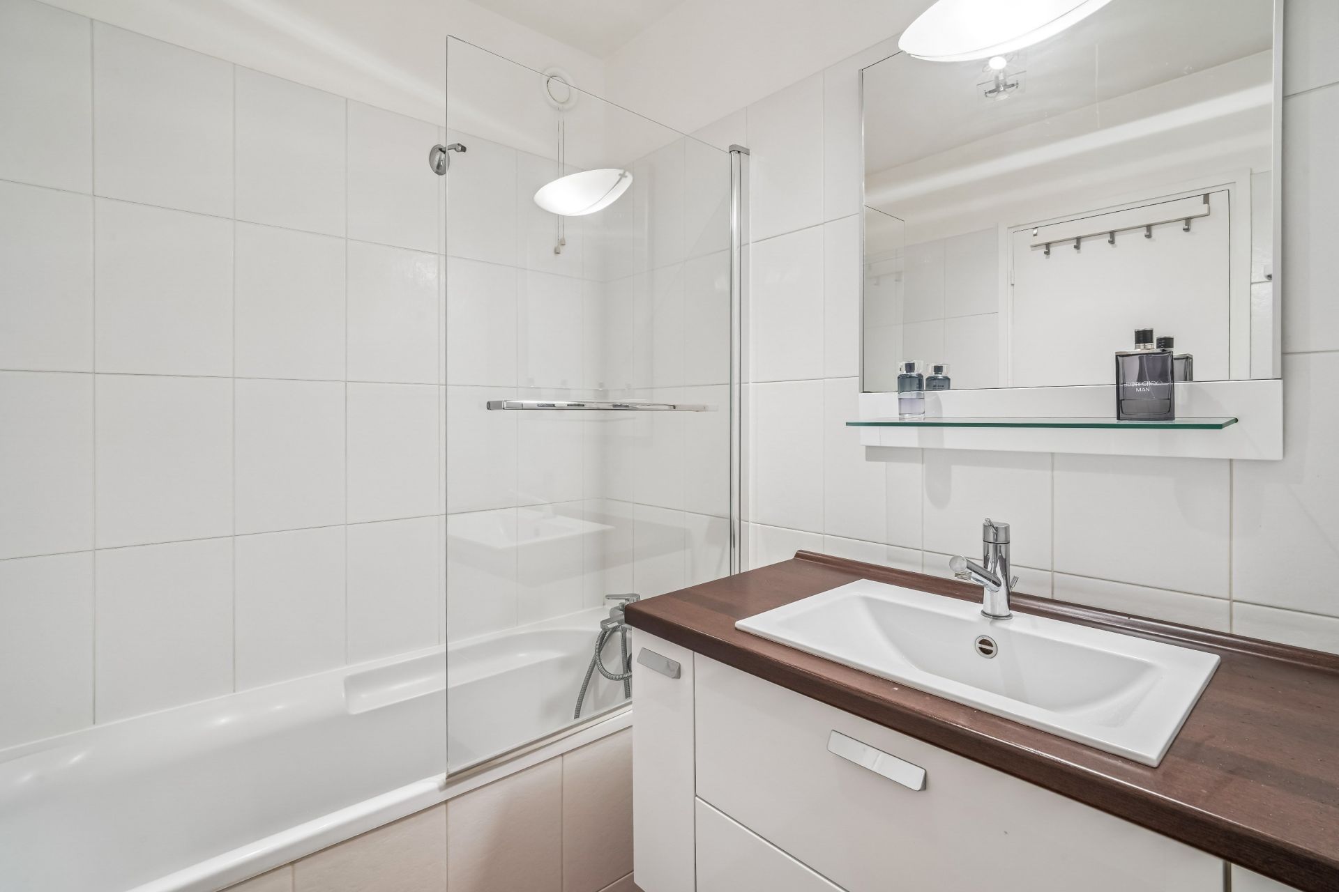 luxury apartment 2 Rooms for sale on NEUILLY SUR SEINE (92200)