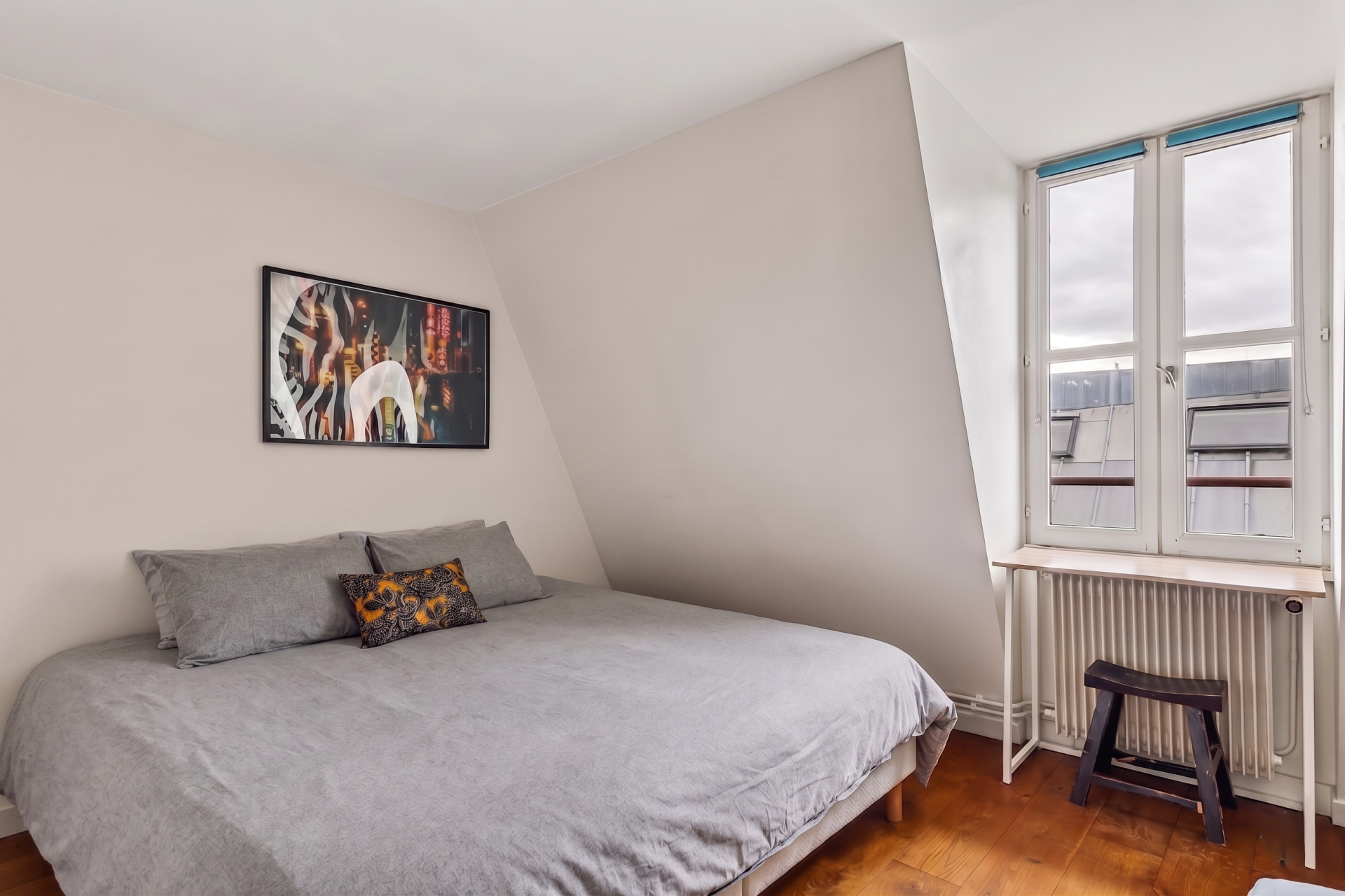 luxury apartment 4 Rooms for sale on PARIS (75003)