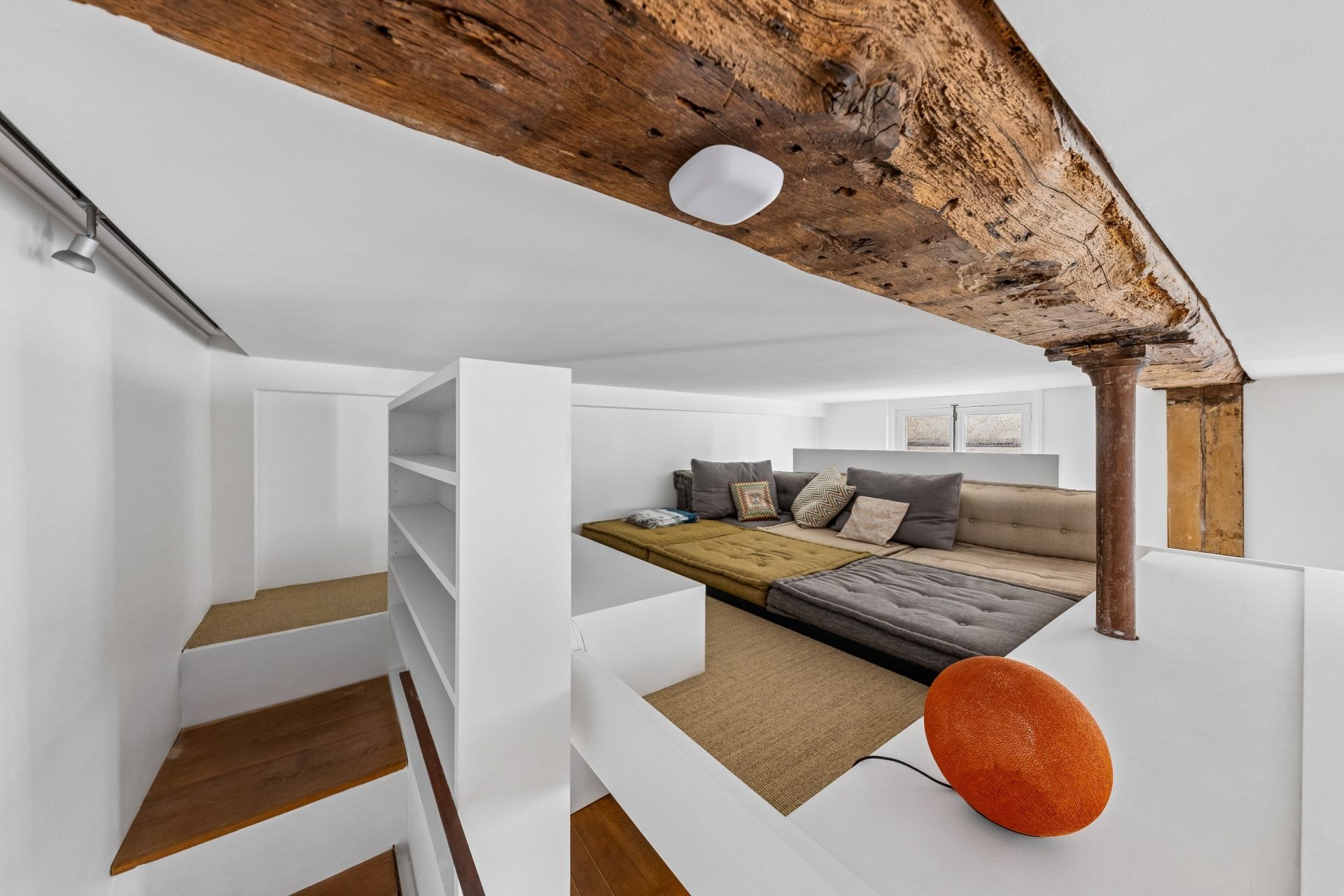 luxury apartment 4 Rooms for sale on PARIS (75003)