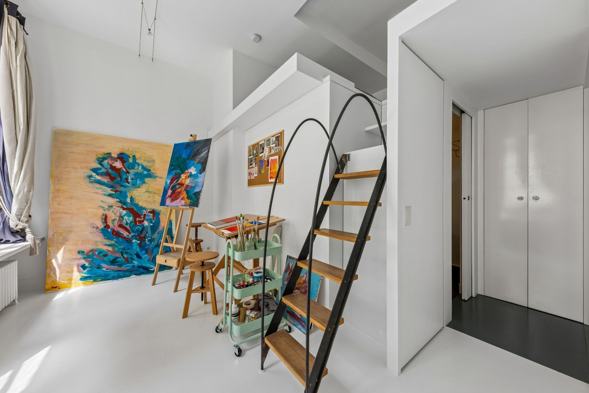 luxury apartment 4 Rooms for sale on PARIS (75003)