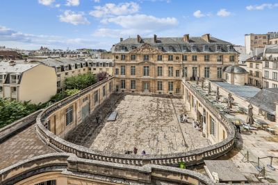 Sale Luxury apartment Paris 3 5&nbsp;Rooms 145.44&nbsp;m²