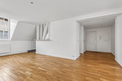 Sale Luxury apartment Paris 3 5&nbsp;Rooms 145.44&nbsp;m²