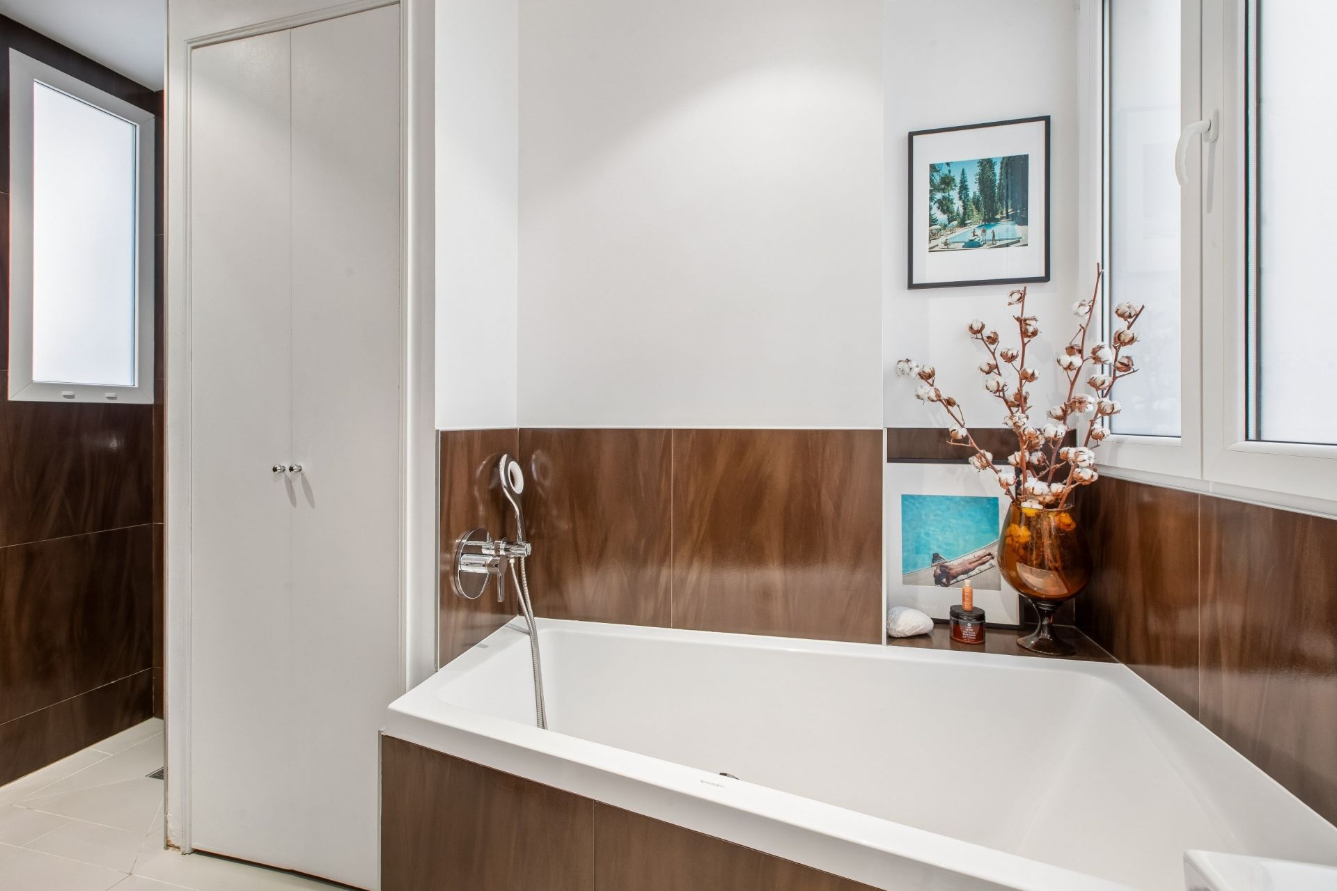 luxury apartment 4 Rooms for sale on PARIS (75010)