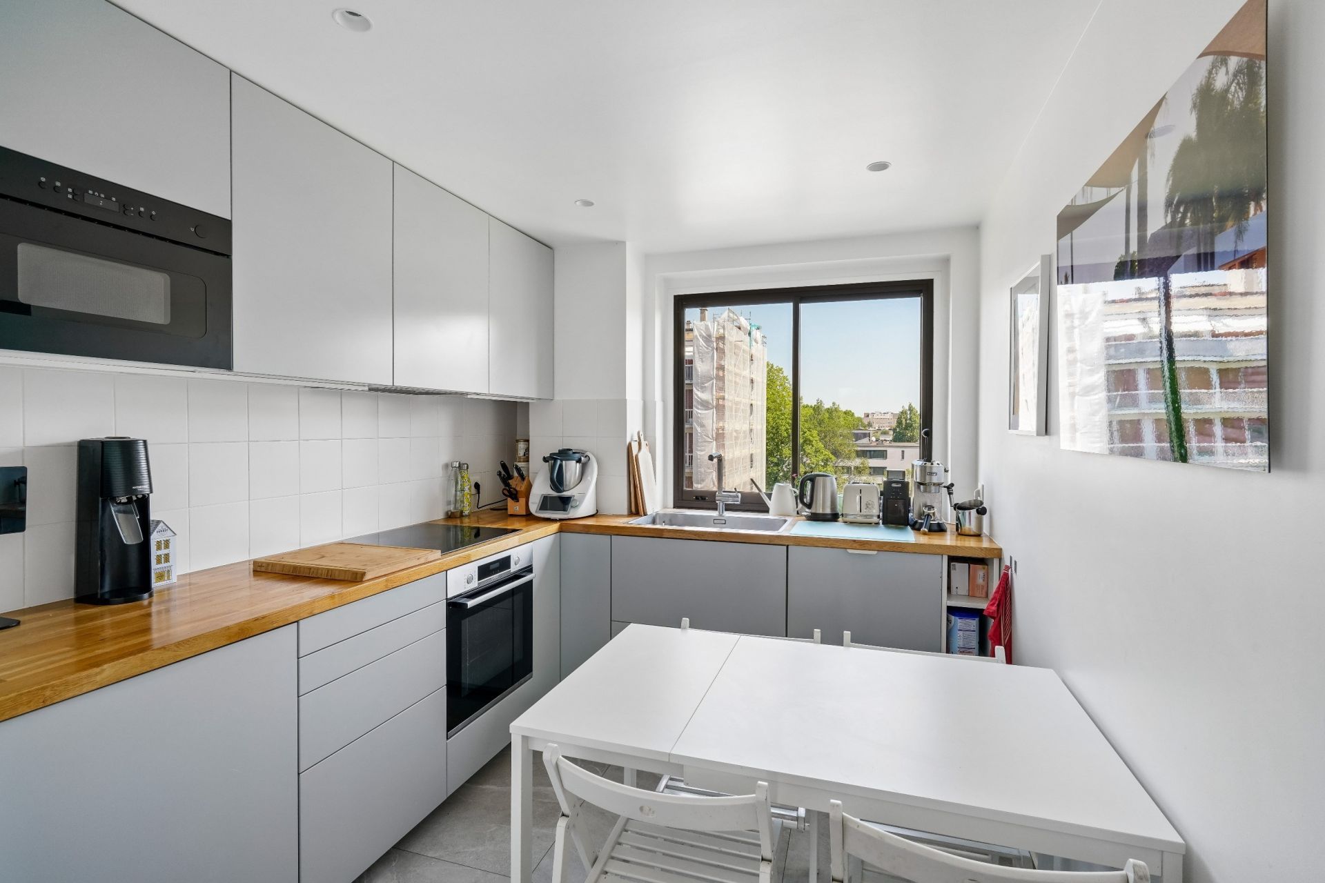 luxury apartment 4 Rooms for rent on NEUILLY SUR SEINE (92200)