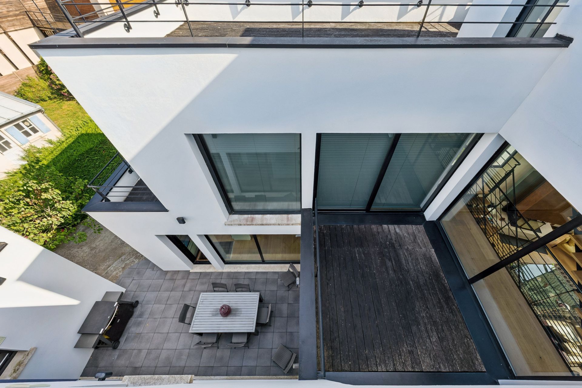 architect's house 8 Rooms for sale on ST CLOUD (92210)