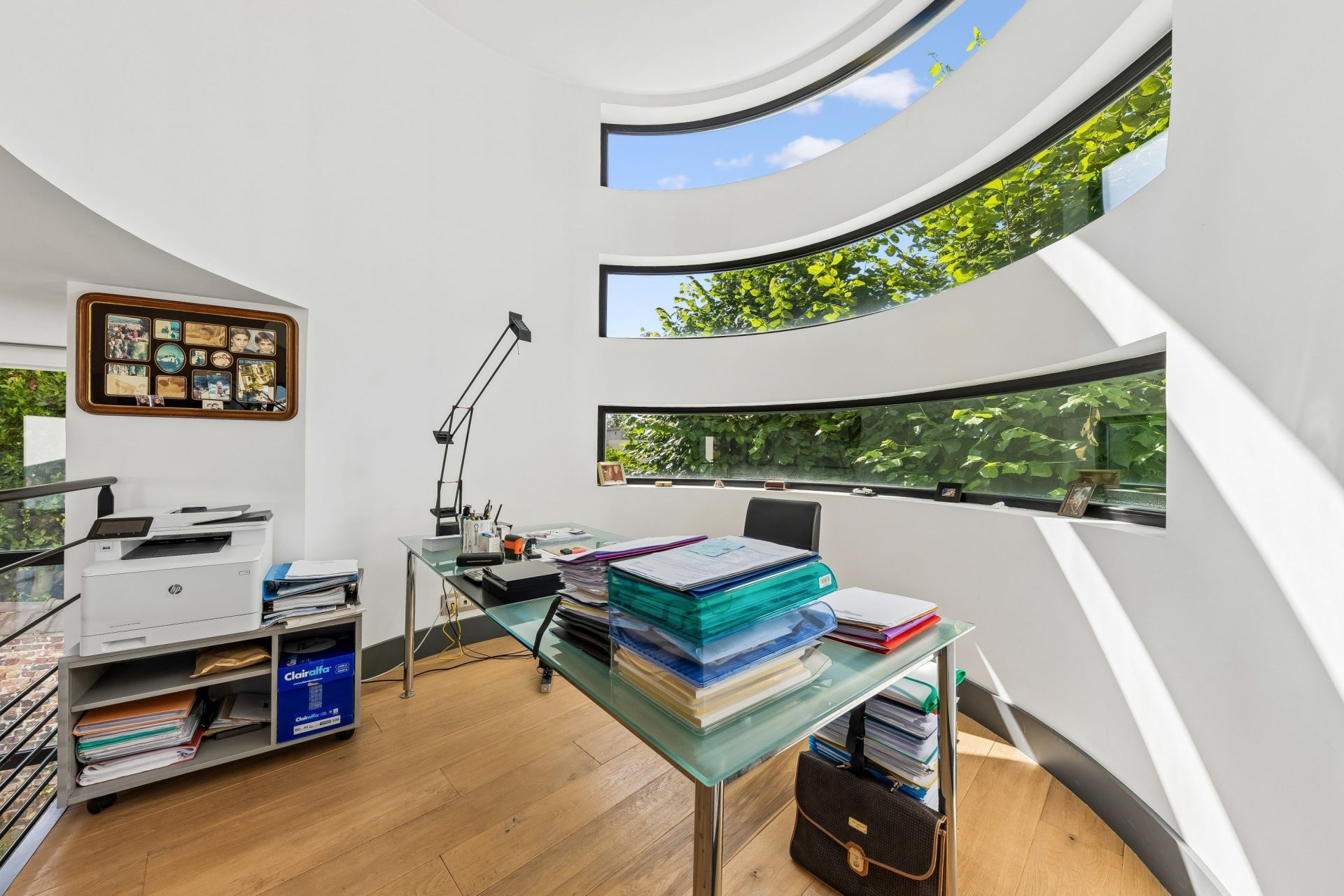 architect's house 8 Rooms for sale on ST CLOUD (92210)