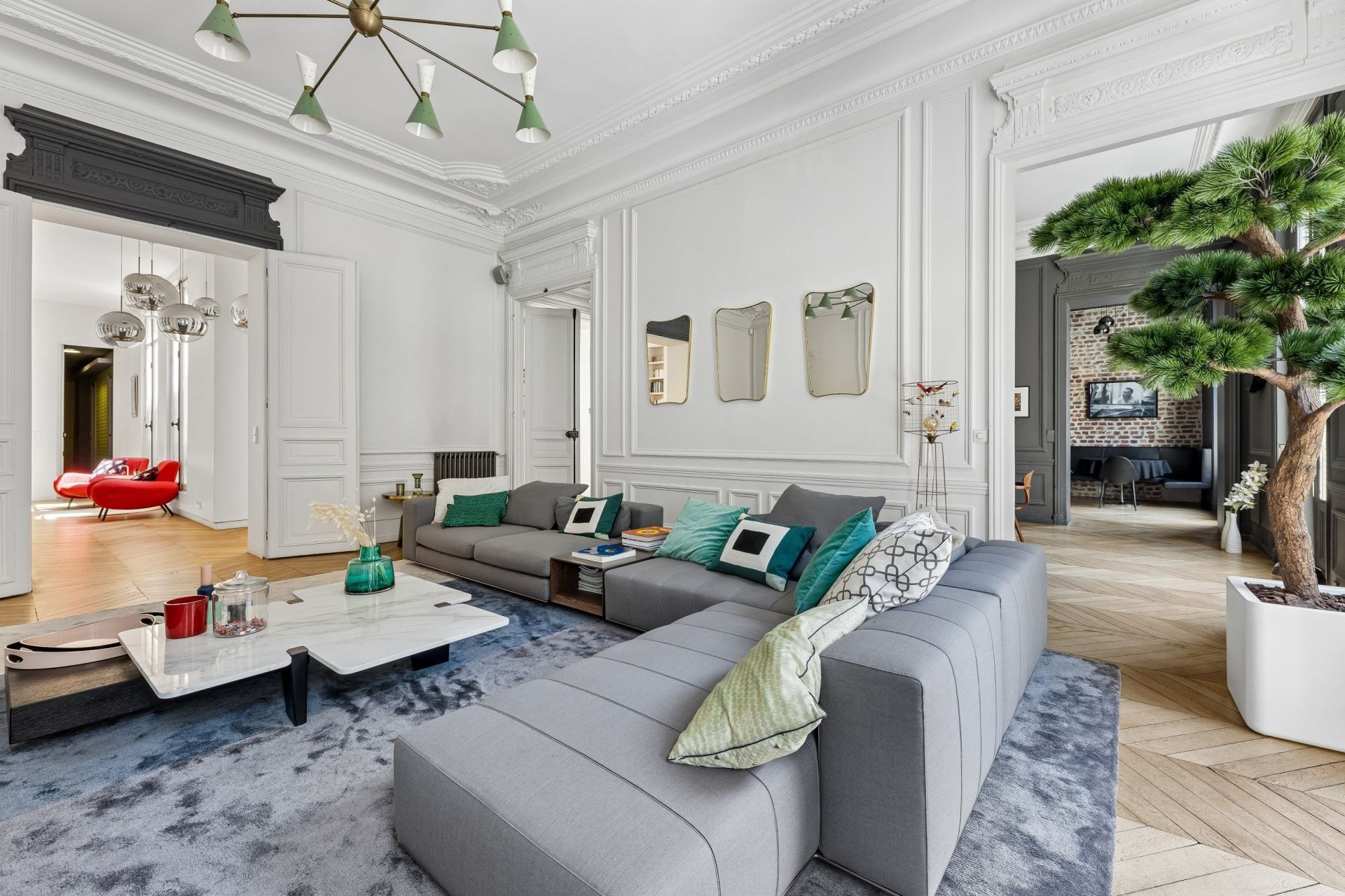 luxury apartment 6 Rooms for sale on PARIS (75017)