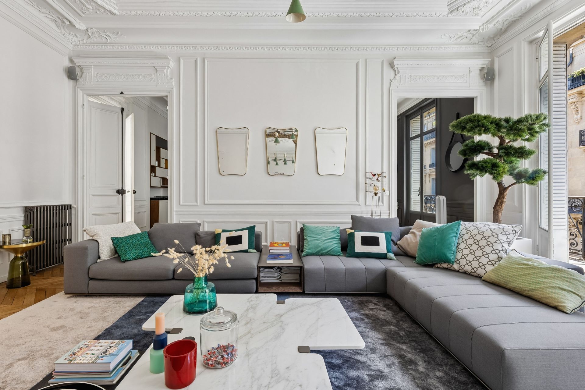 luxury apartment 6 Rooms for sale on PARIS (75017)