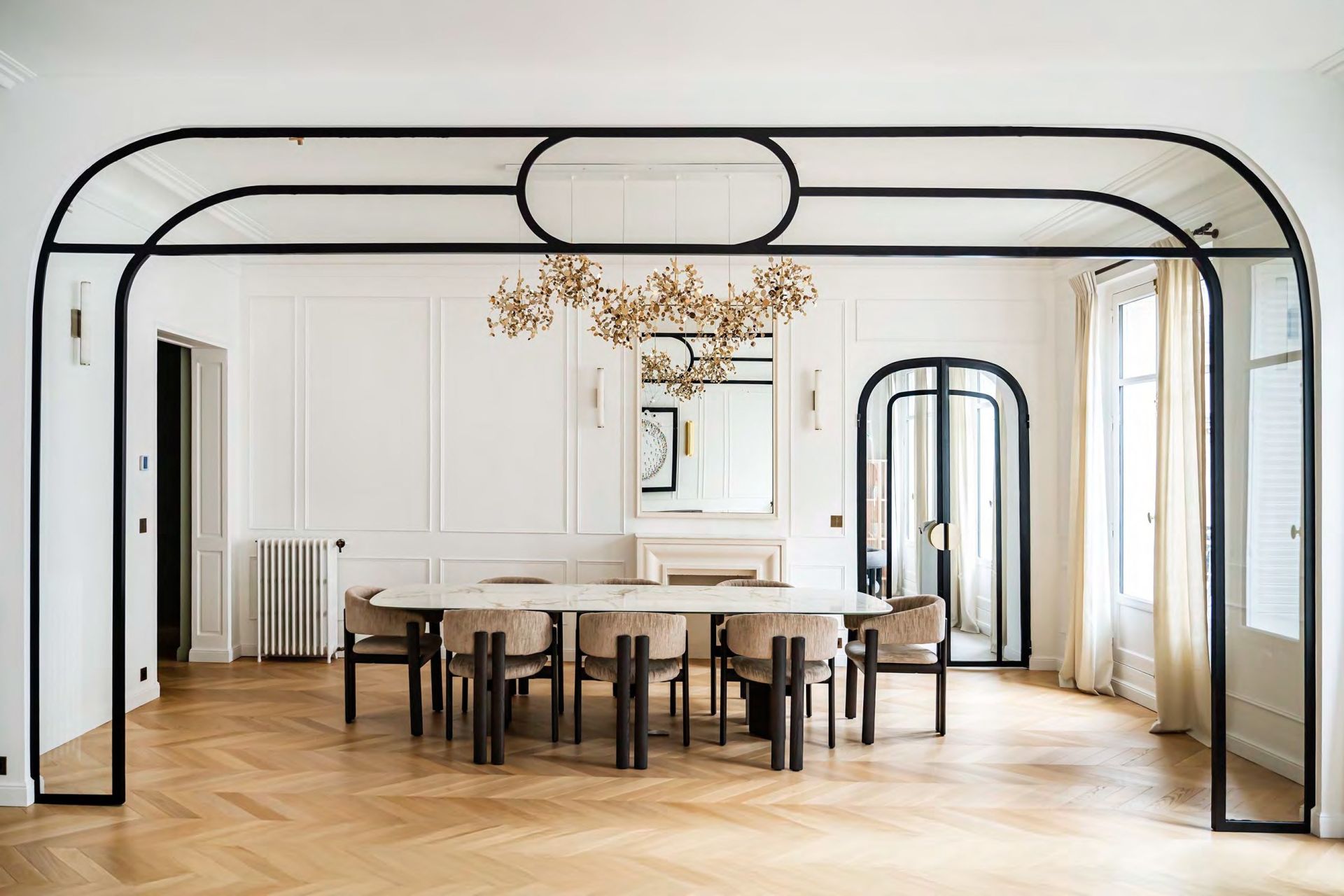 luxury apartment 8 Rooms for sale on PARIS (75017)