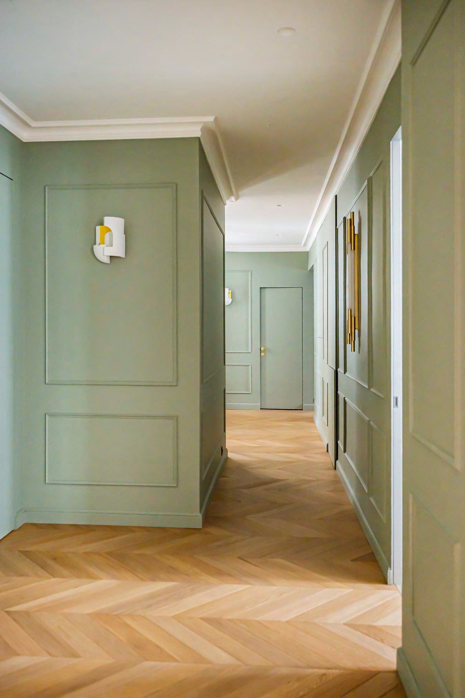 luxury apartment 8 Rooms for sale on PARIS (75017)