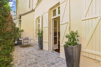 Sale Luxury apartment Paris 3 3&nbsp;Rooms 52&nbsp;m²