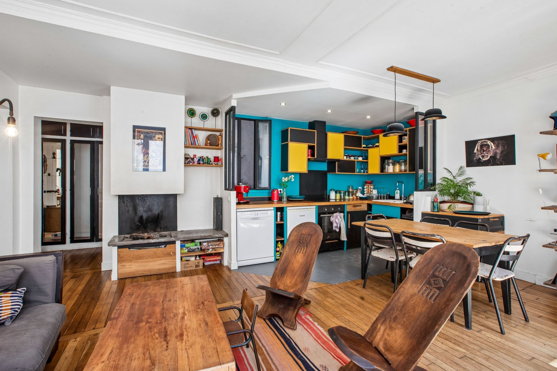 luxury apartment 6 Rooms for sale on PARIS (75017)