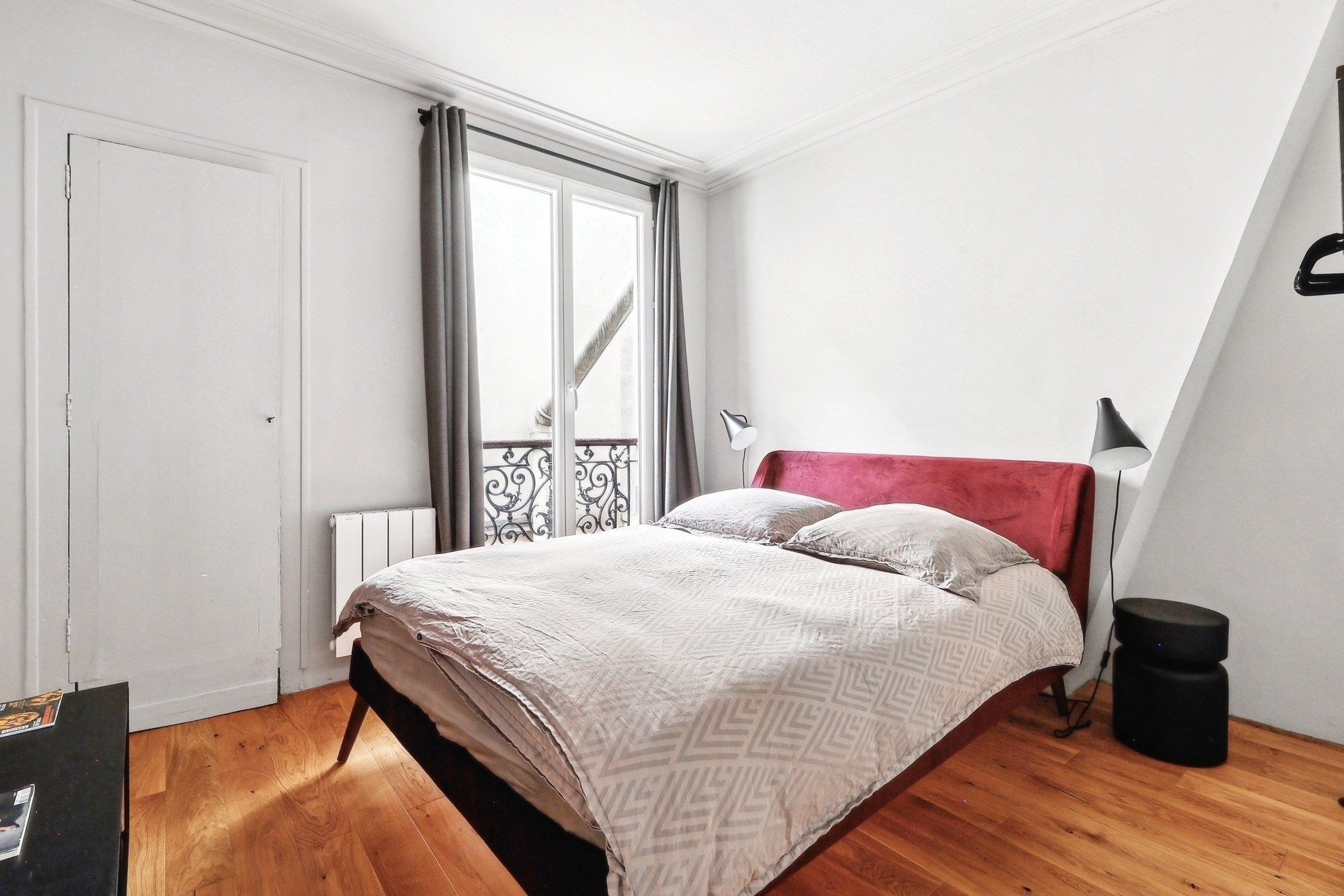 luxury apartment 2 Rooms for sale on PARIS (75003)