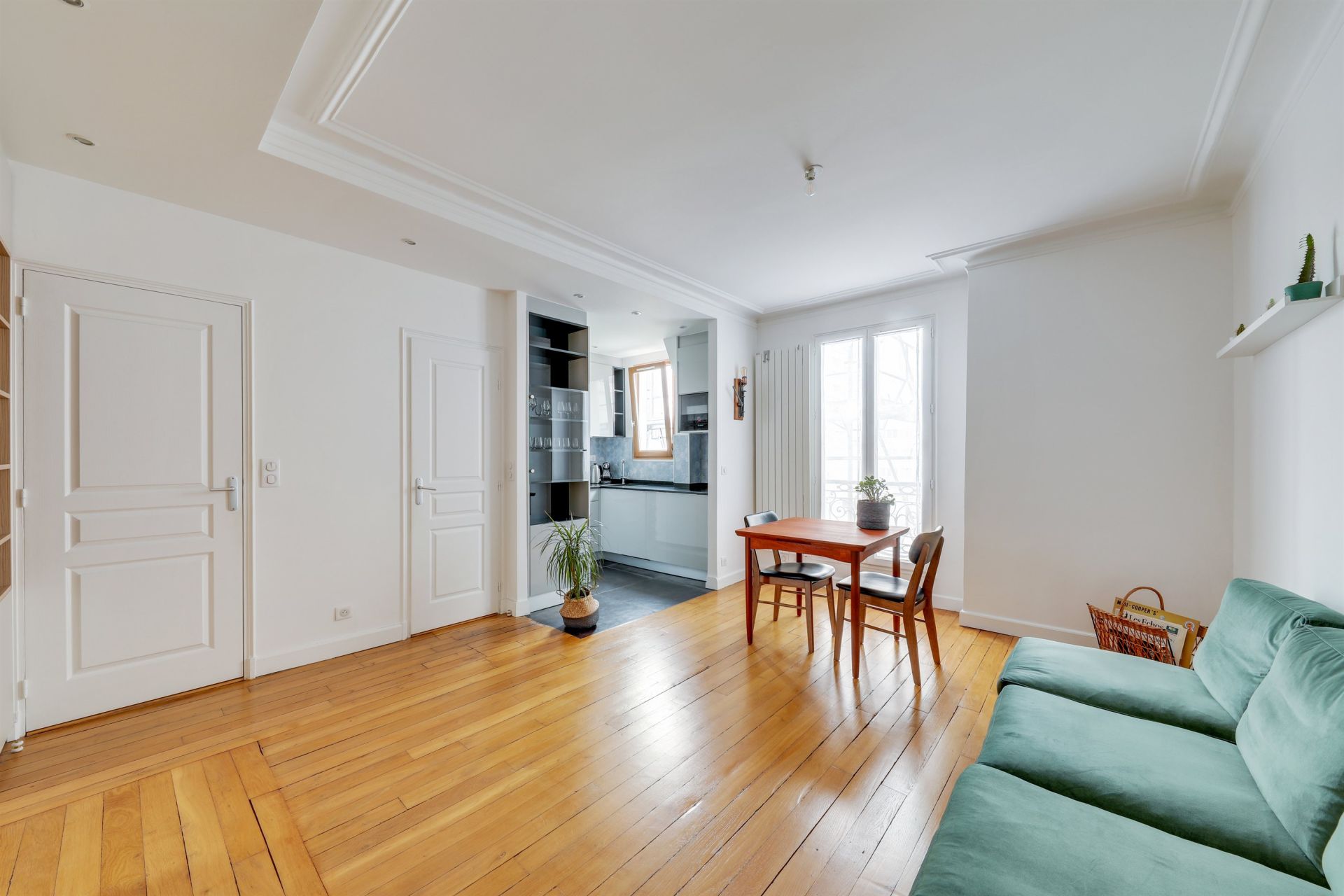 luxury apartment 2 Rooms for rent on PARIS (75017)