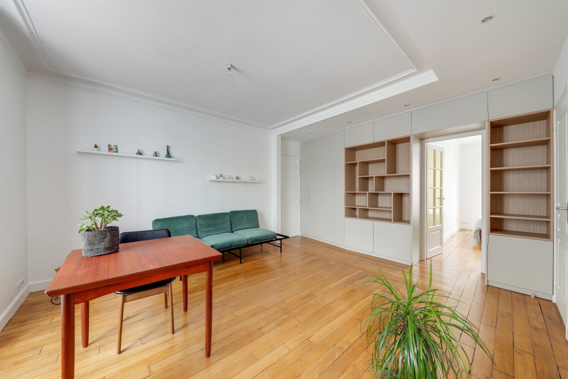 luxury apartment 2 Rooms for rent on PARIS (75017)