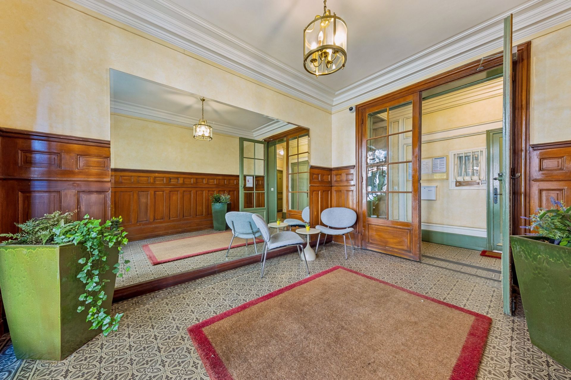 luxury apartment 2 Rooms for sale on PARIS (75007)