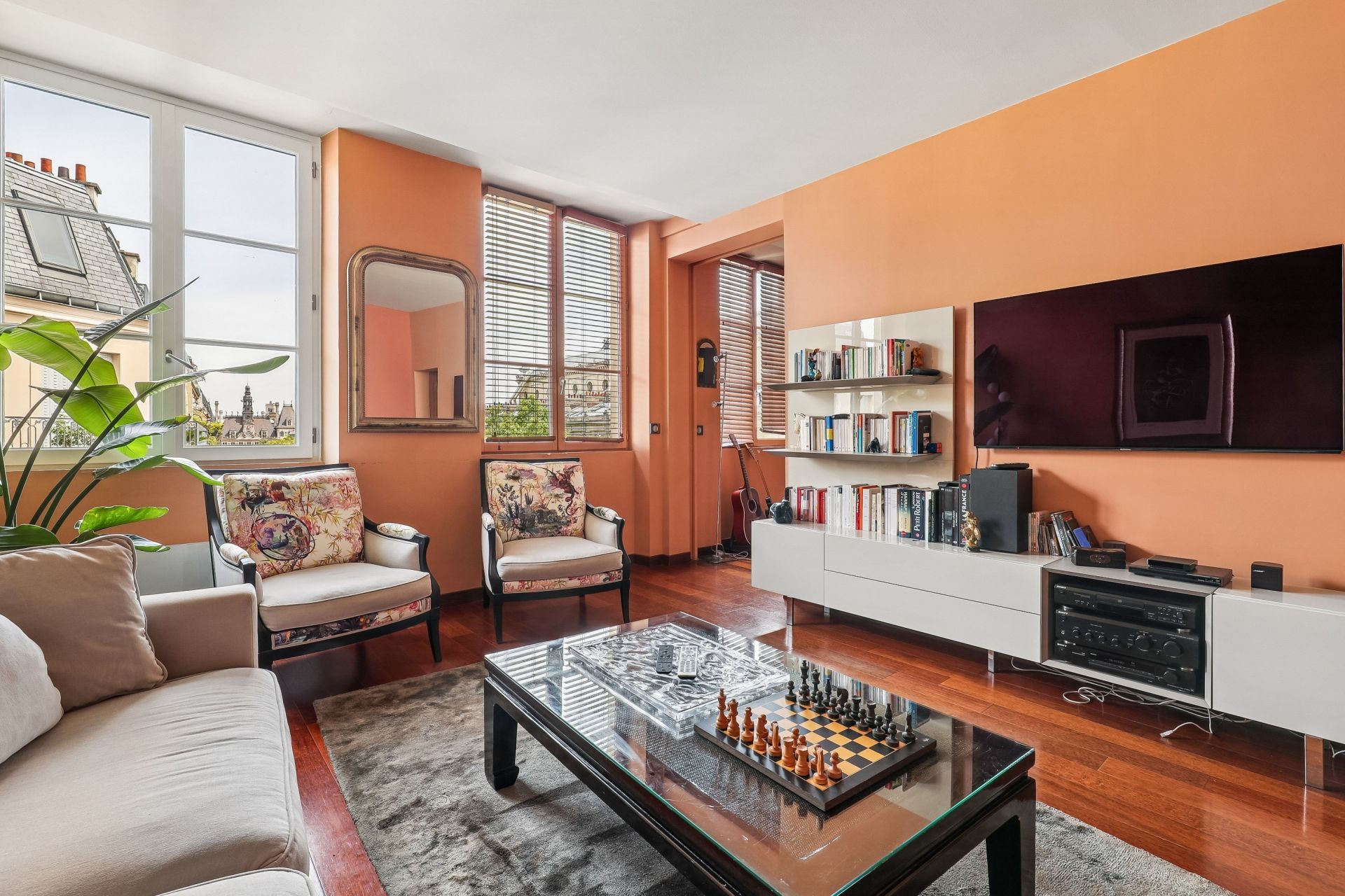 luxury apartment 5 Rooms for sale on PARIS (75001)