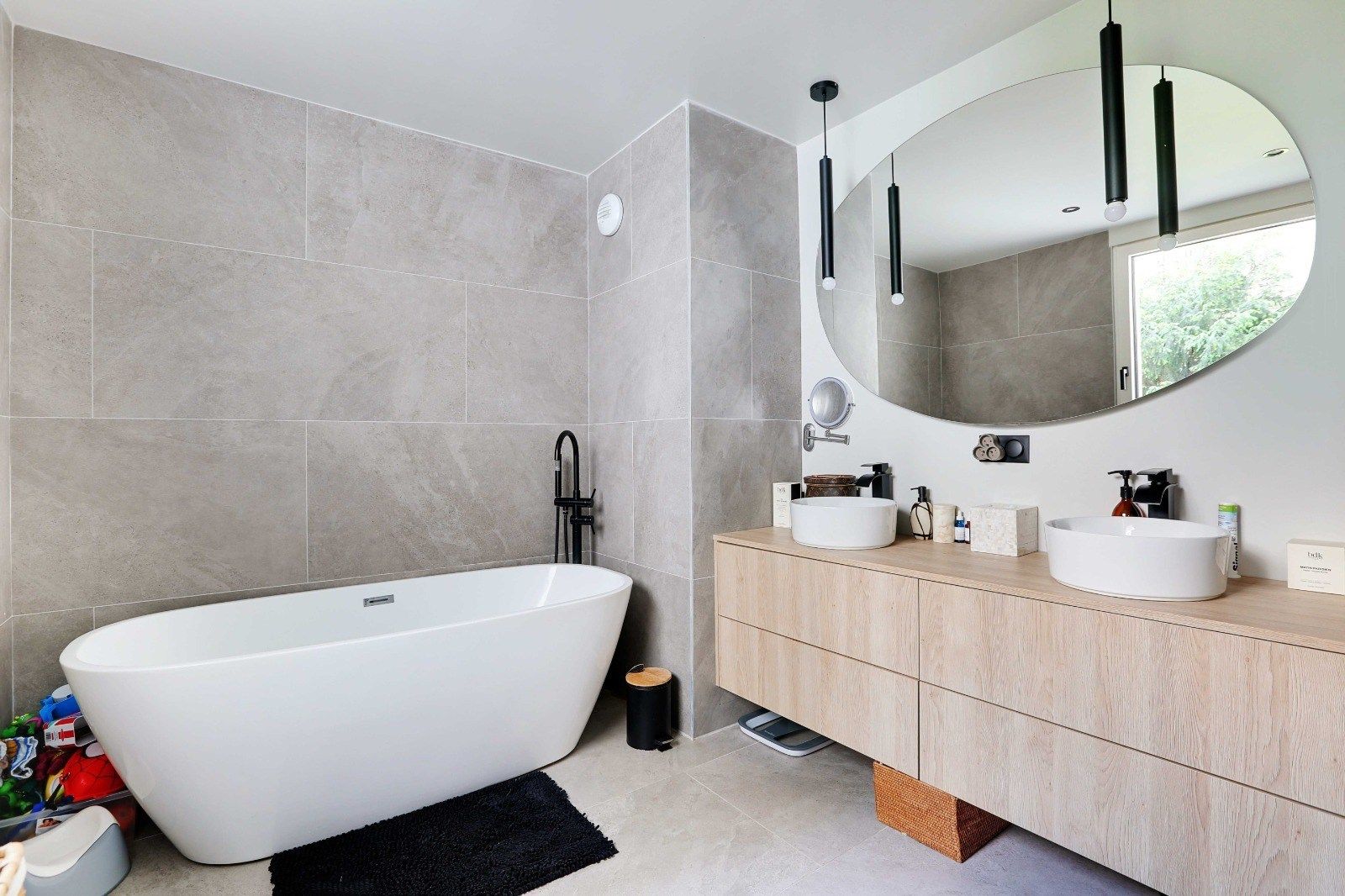 luxury apartment 4 Rooms for rent on NEUILLY SUR SEINE (92200)