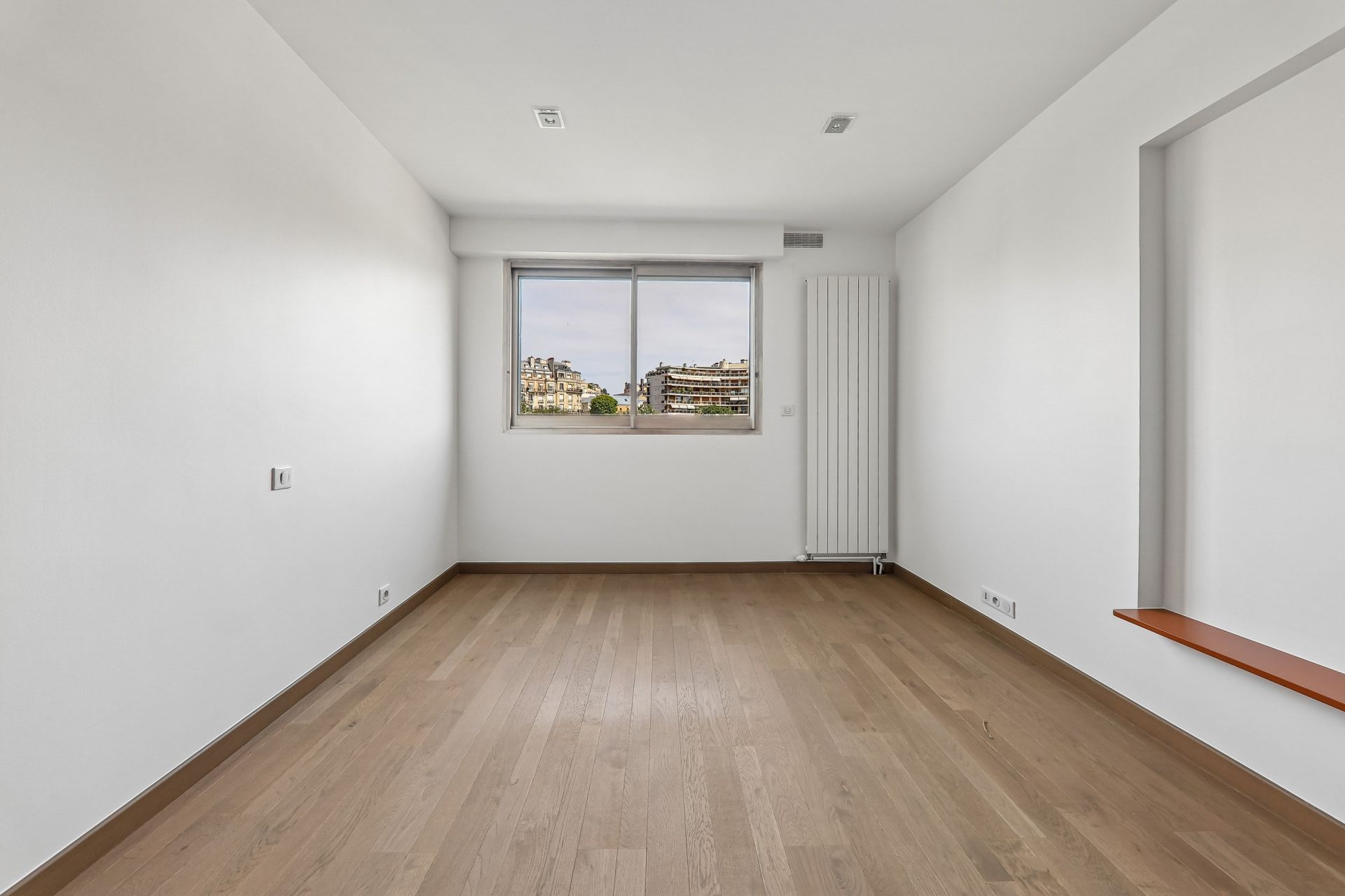 luxury apartment 2 Rooms for sale on PARIS (75016)