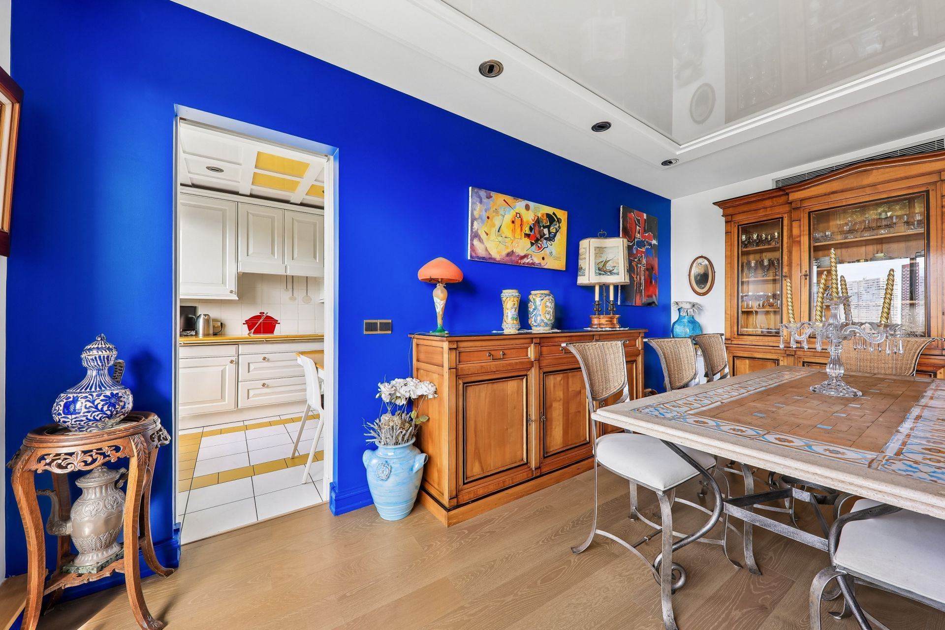 luxury apartment 4 Rooms for sale on PARIS (75016)