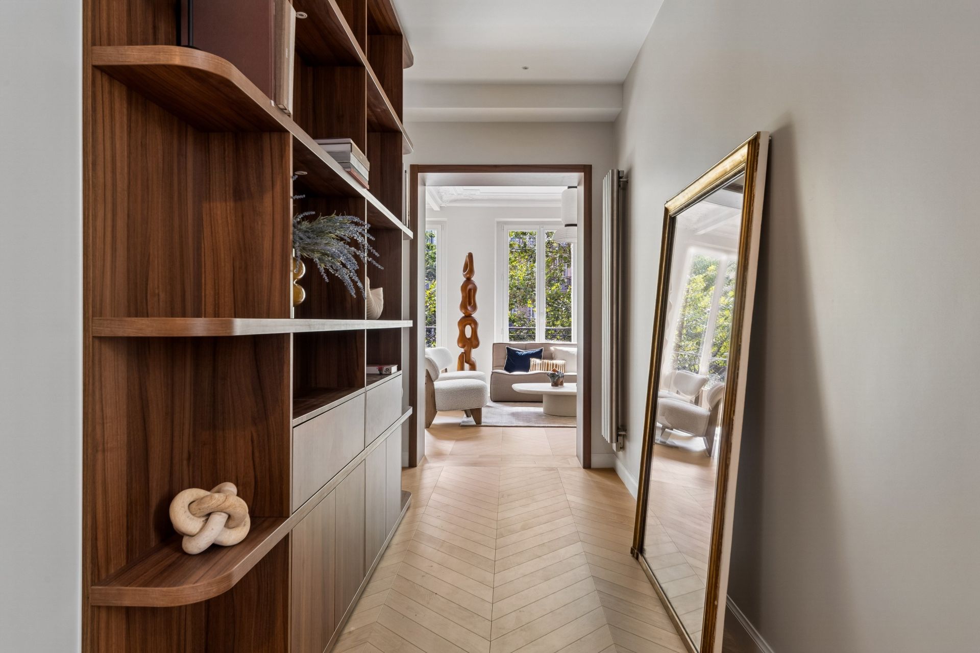 luxury apartment 6 Rooms for sale on PARIS (75007)