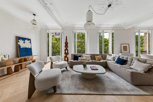 Vente Appartement de luxe Paris 7 6&nbsp;Pièces 126&nbsp;m²